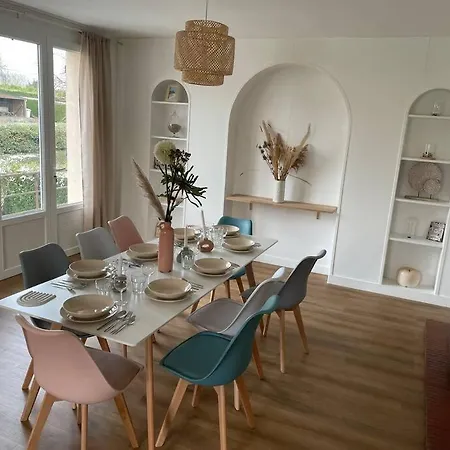 Holiday home La Maison Du Bonheur Sainte-Mere-Eglise